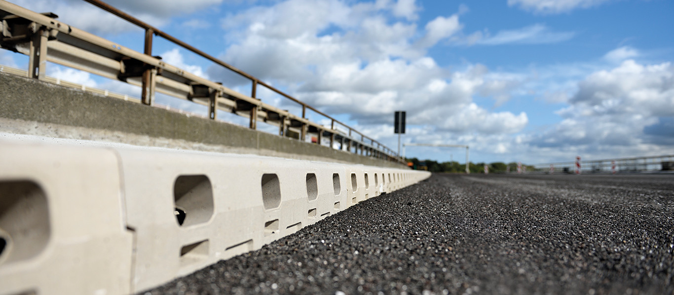 ACO KerbDrain Bridge