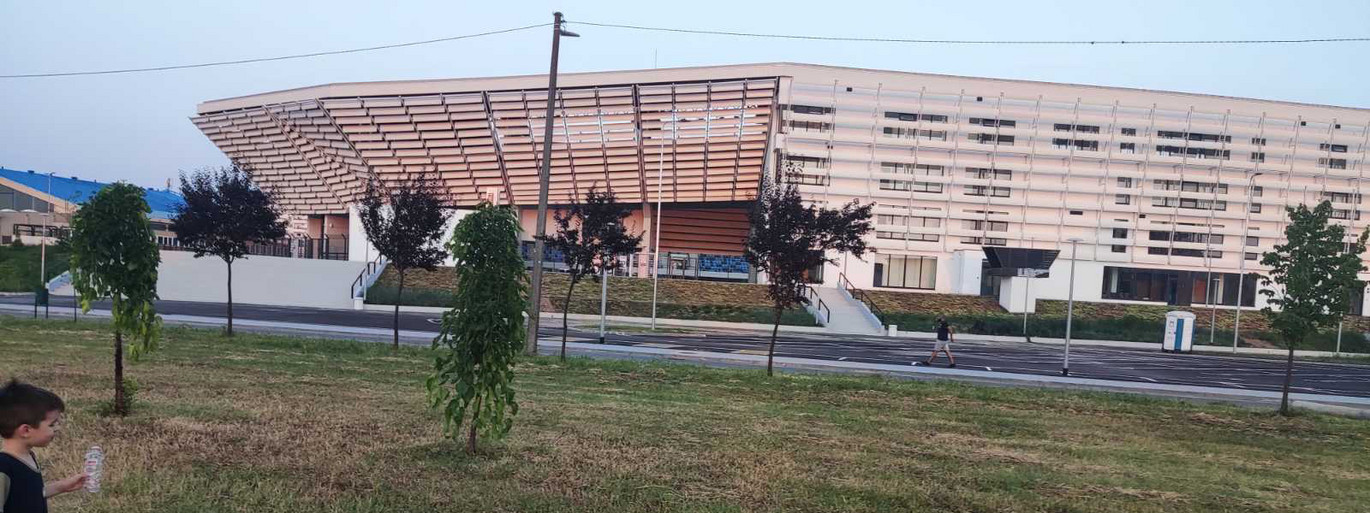 ACO Referentni Objekat - Stadion Loznica Naslovna